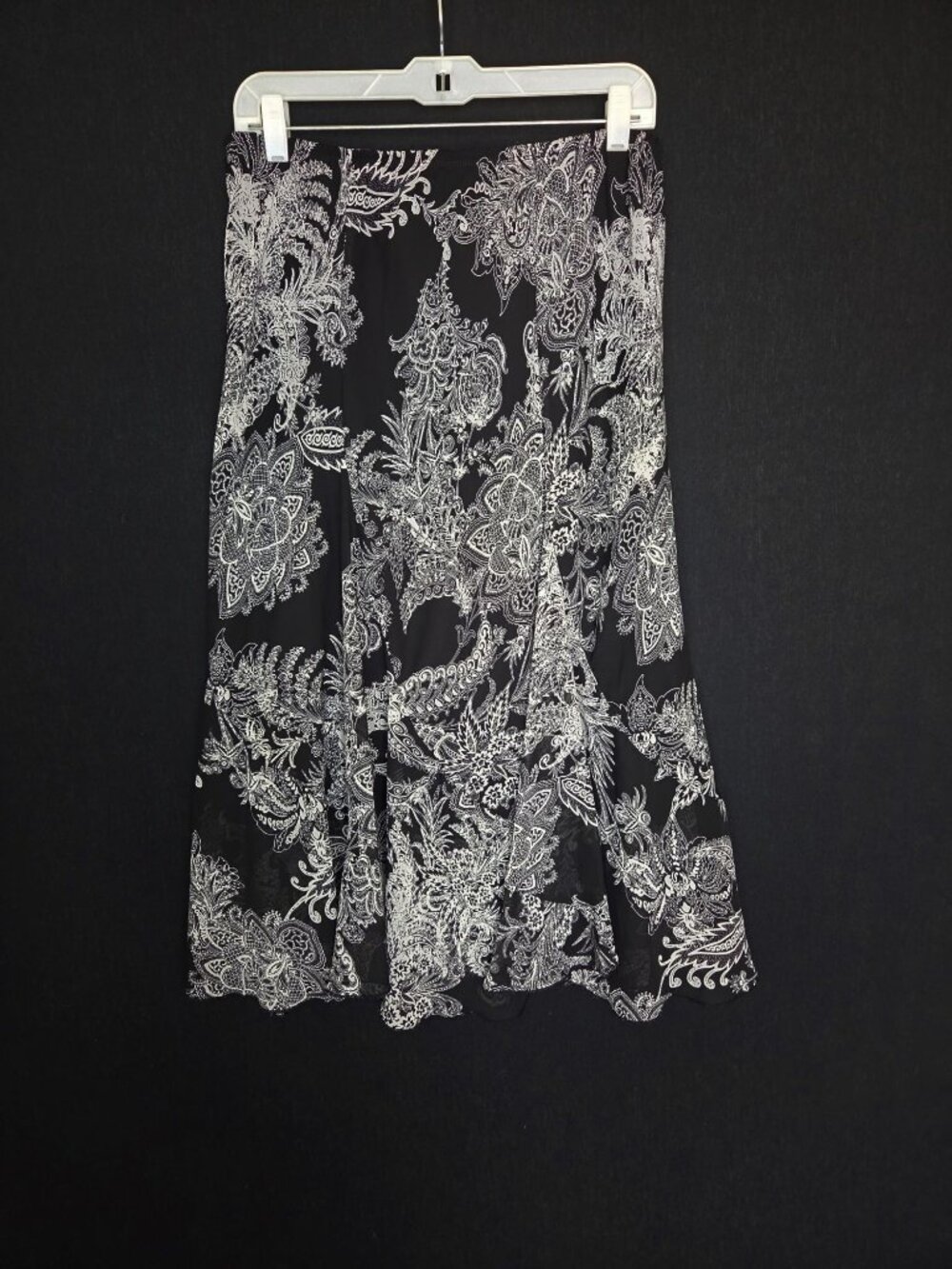 💙 JKLA California Black White Paisley Pull On Midi Skirt Size L Boho Y2K